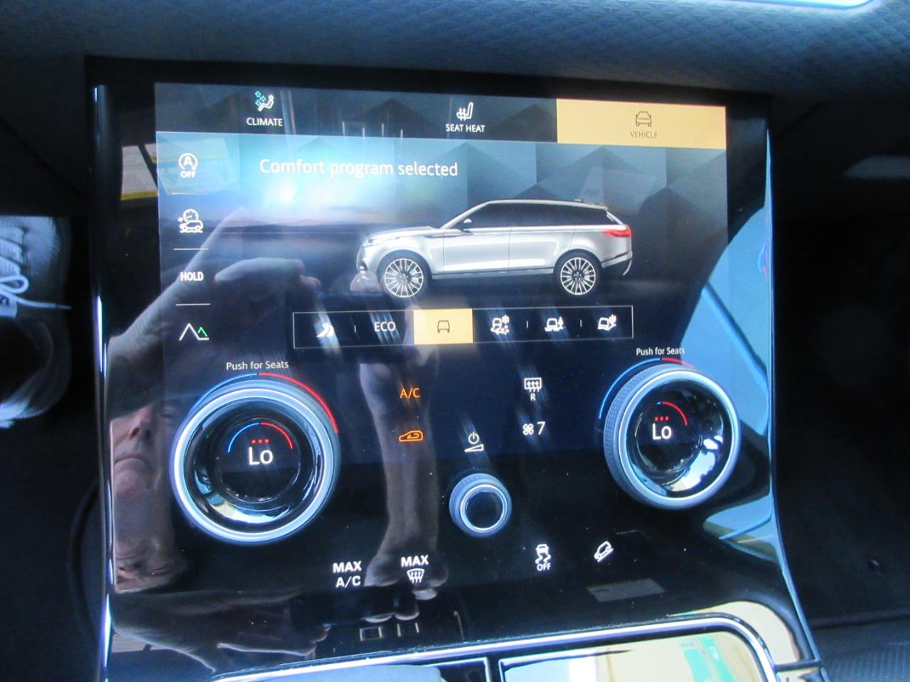 Land Rover Range Rover Velar  2023