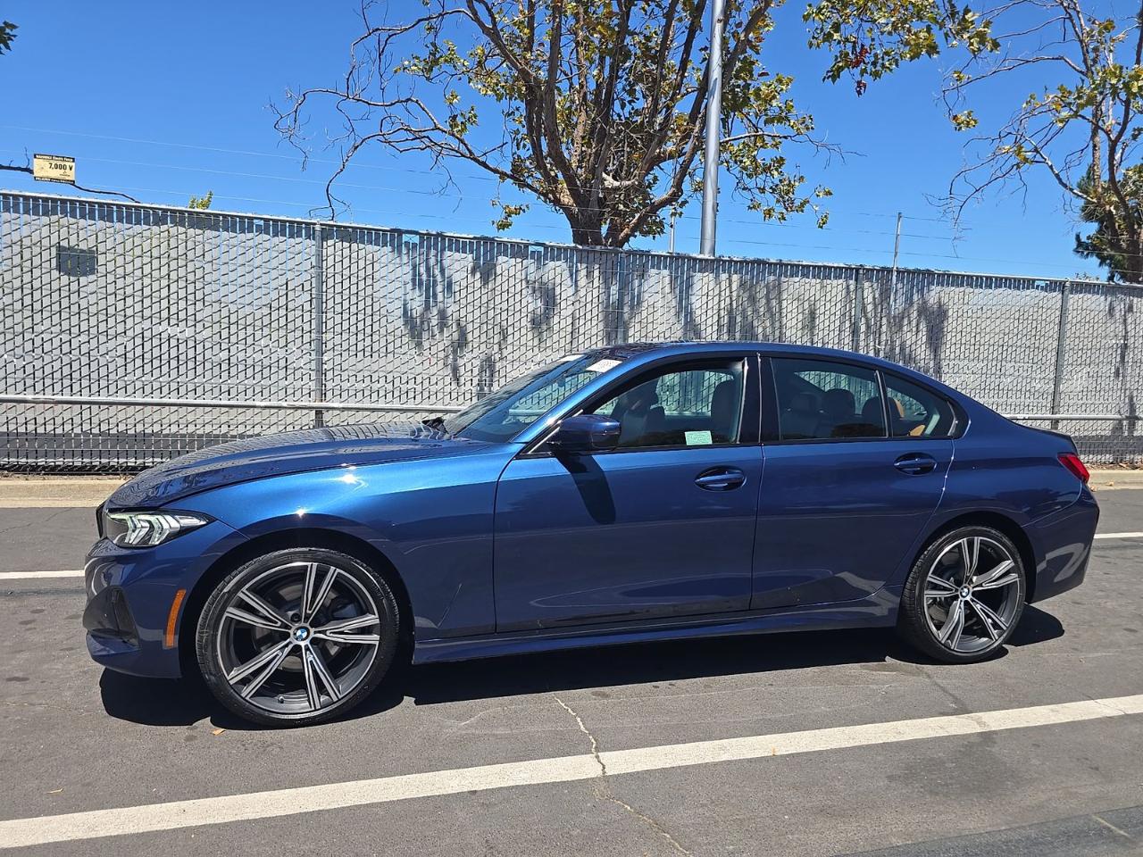 2023 BMW 3 Series 330i Sedan