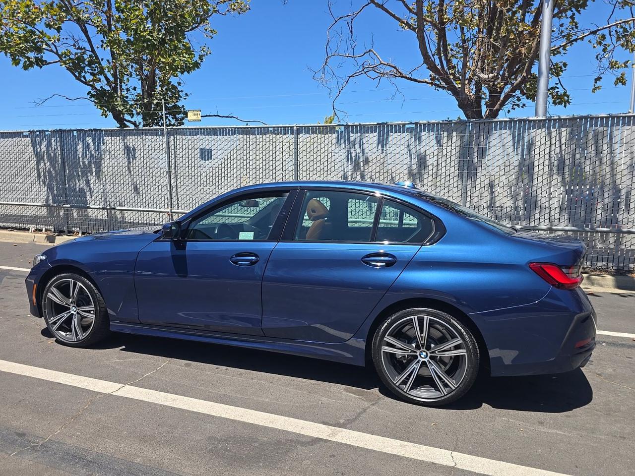 BMW 3 Series 330i Sedan 2023