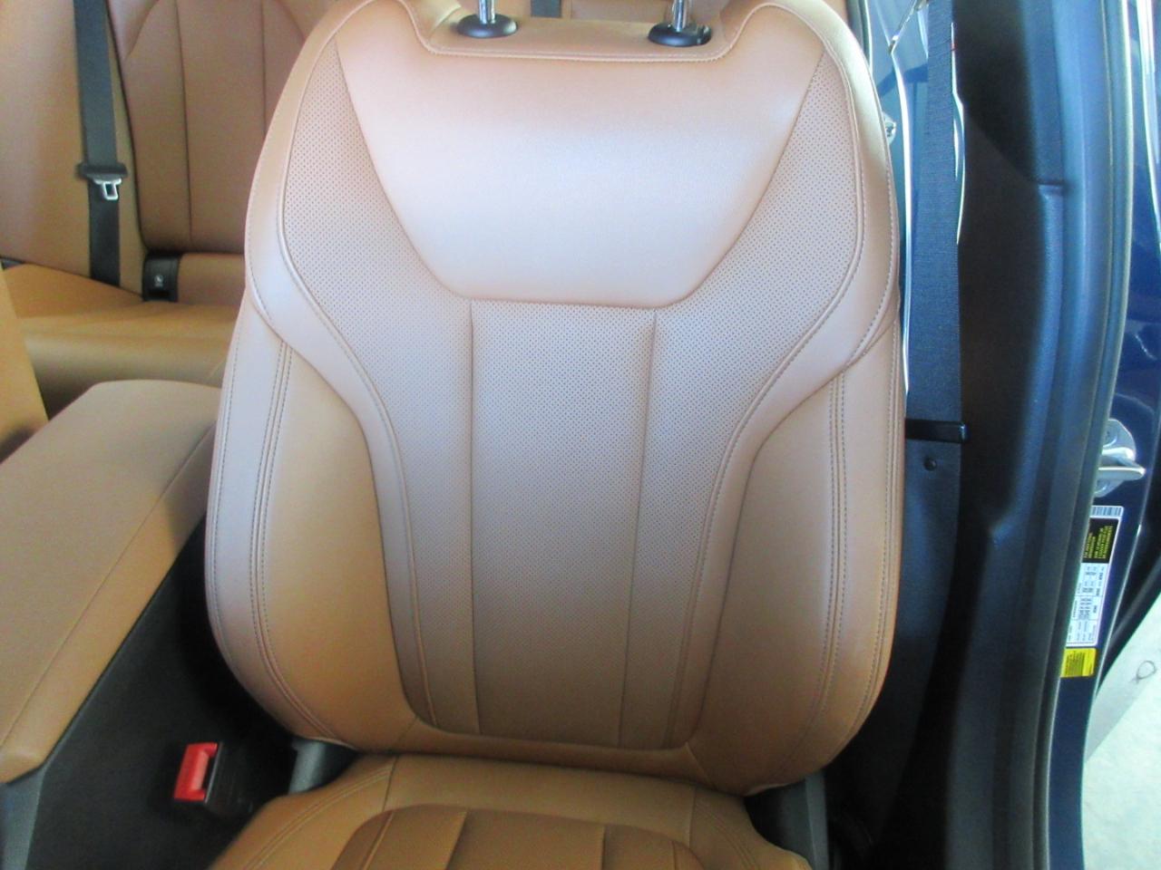 BMW 330i  2023