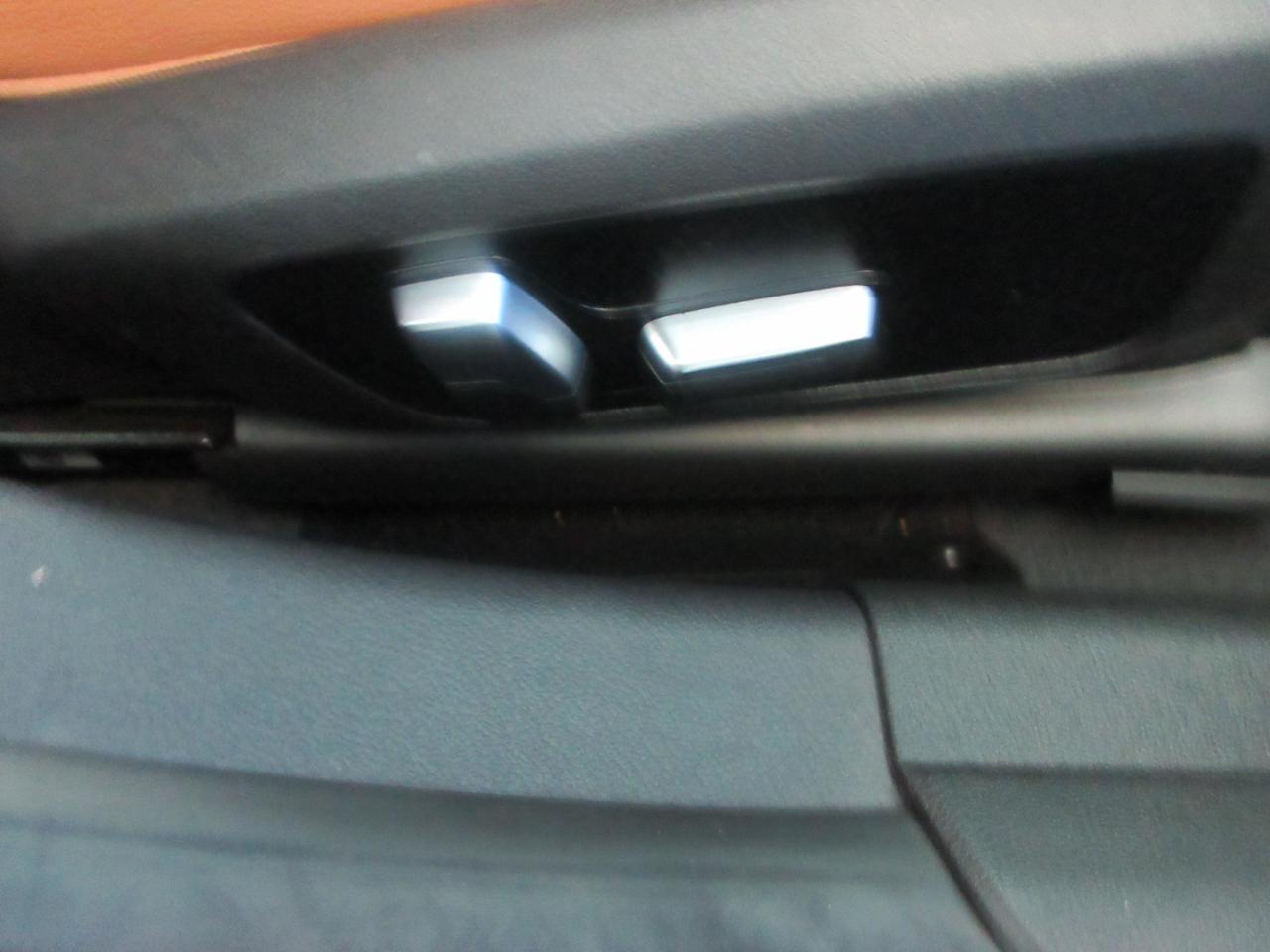 BMW 330i  2023
