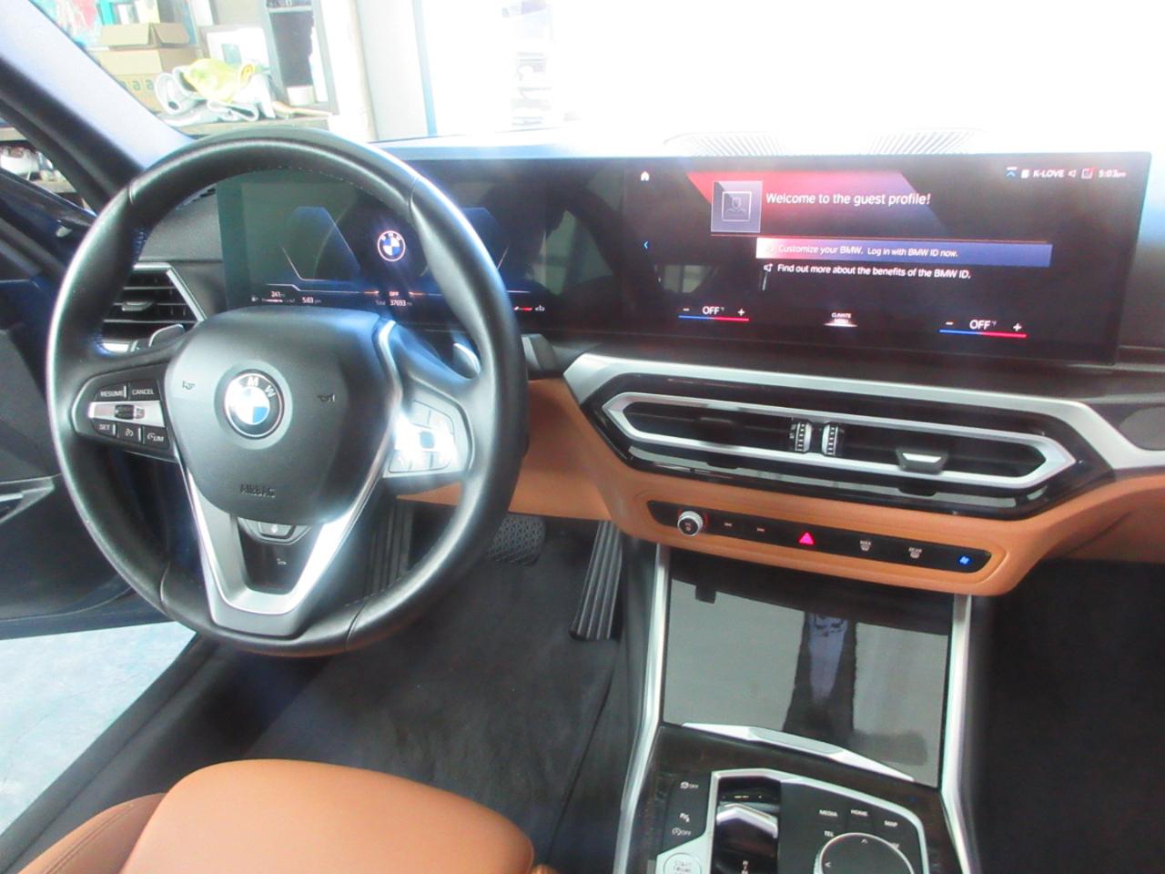 BMW 330i  2023