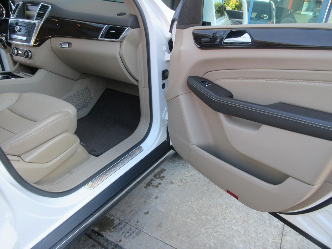 Mercedes-Benz M-Class 4MATIC 4dr ML 350 2015