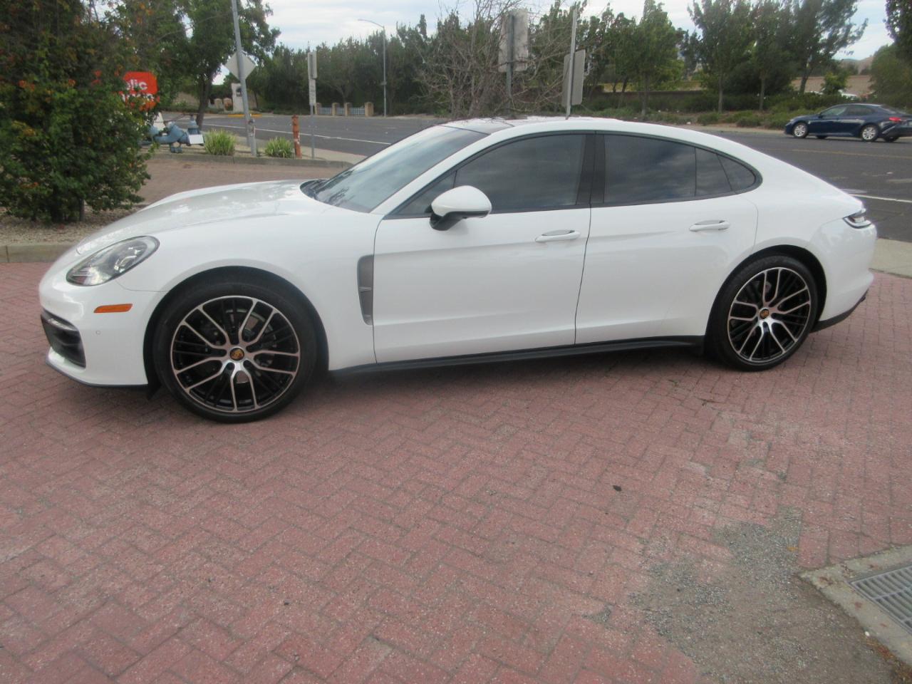 Porsche Panamera  2023