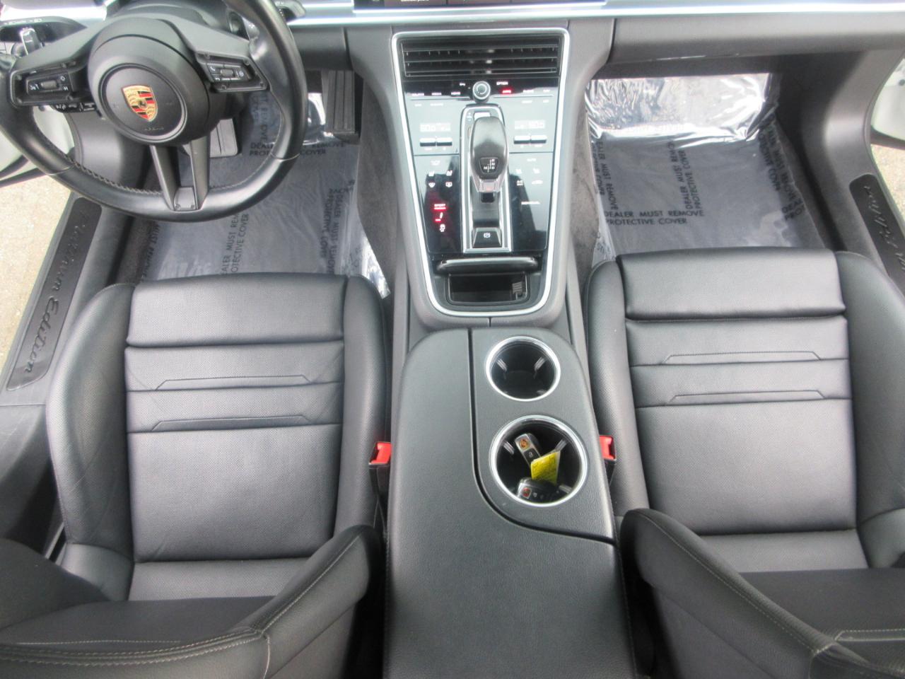 Porsche Panamera  2023