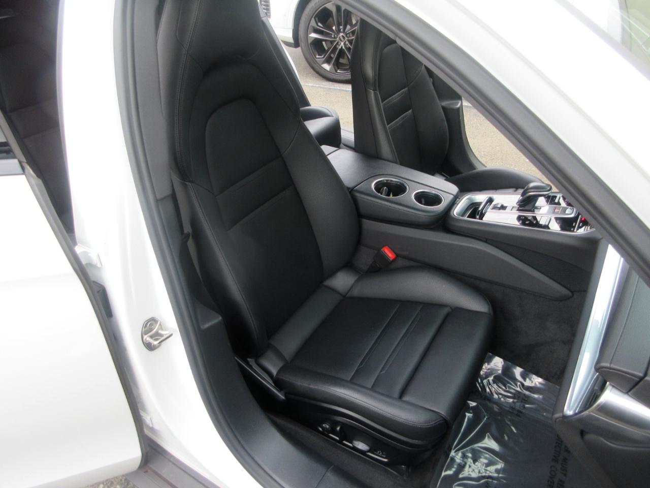 Porsche Panamera  2023