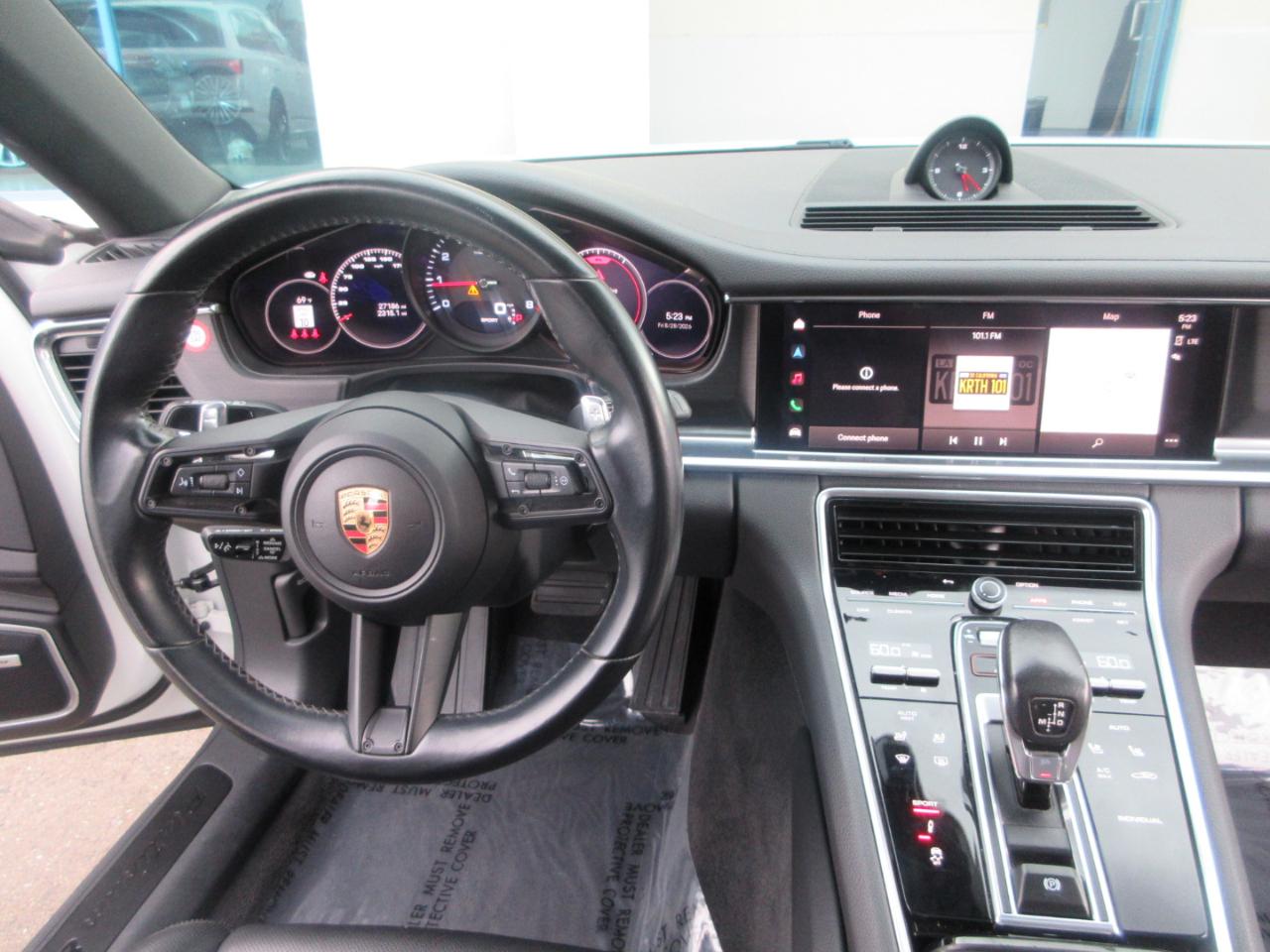 Porsche Panamera  2023