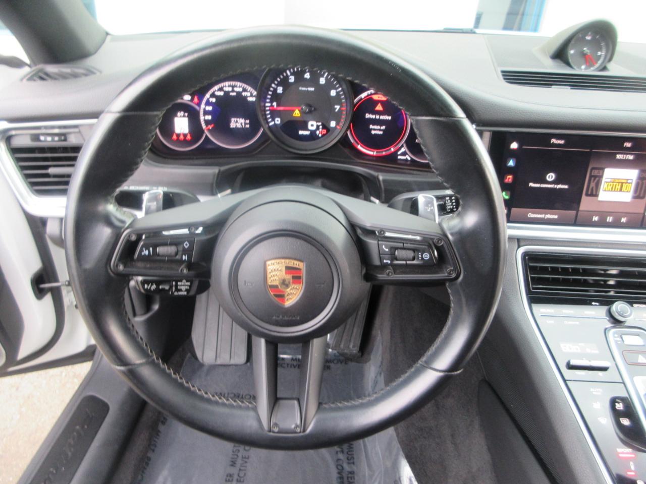 Porsche Panamera  2023