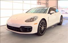 2023 Porsche Panamera 