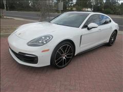2023 Porsche Panamera 