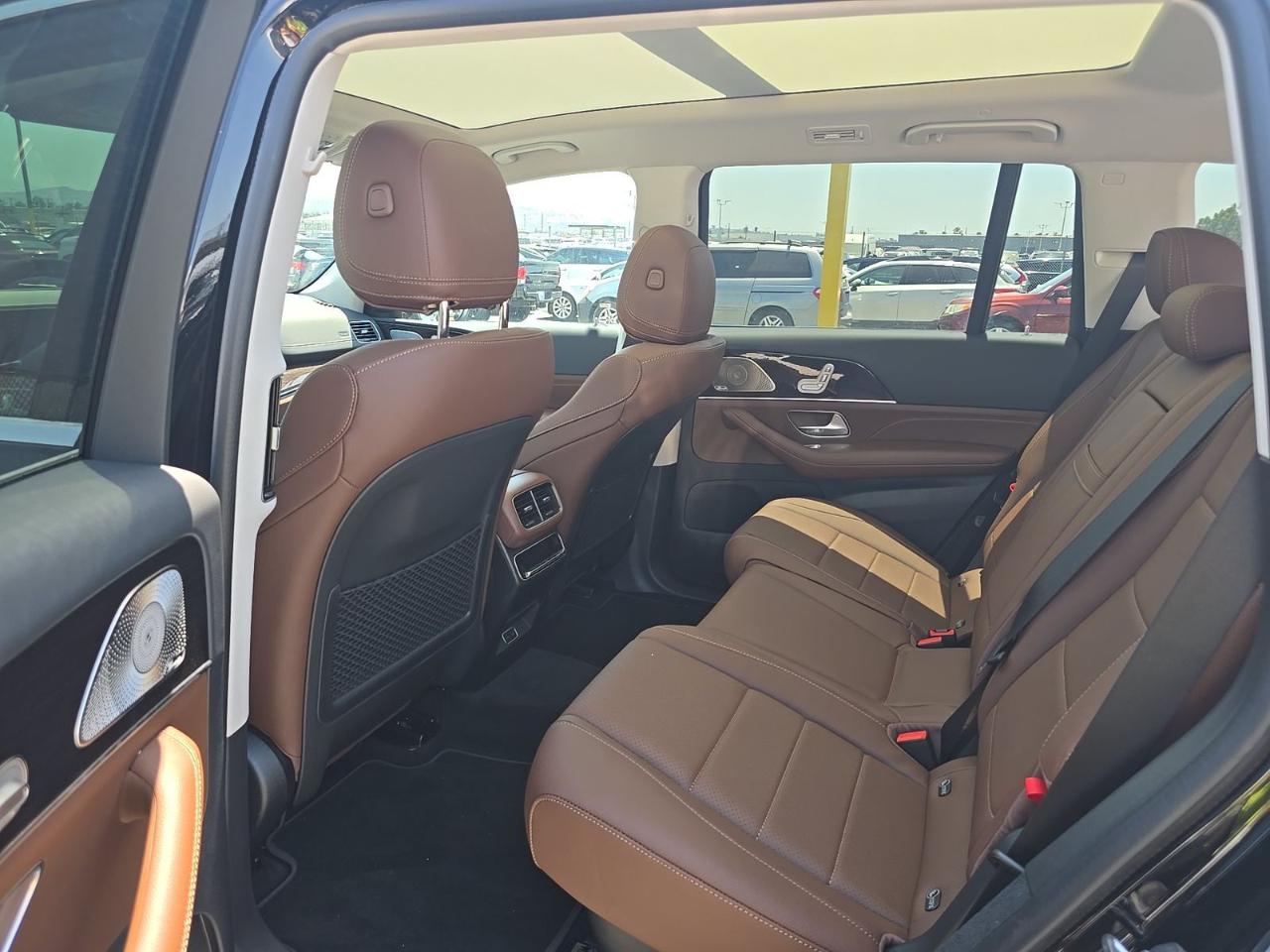 Mercedes-Benz GLS 450  2025