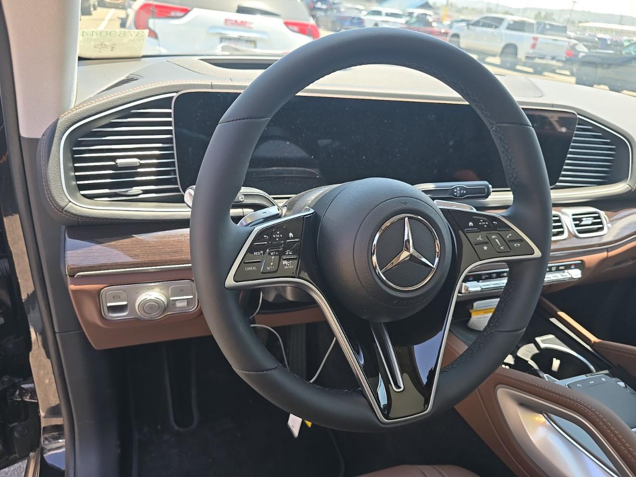 Mercedes-Benz GLS 450  2025