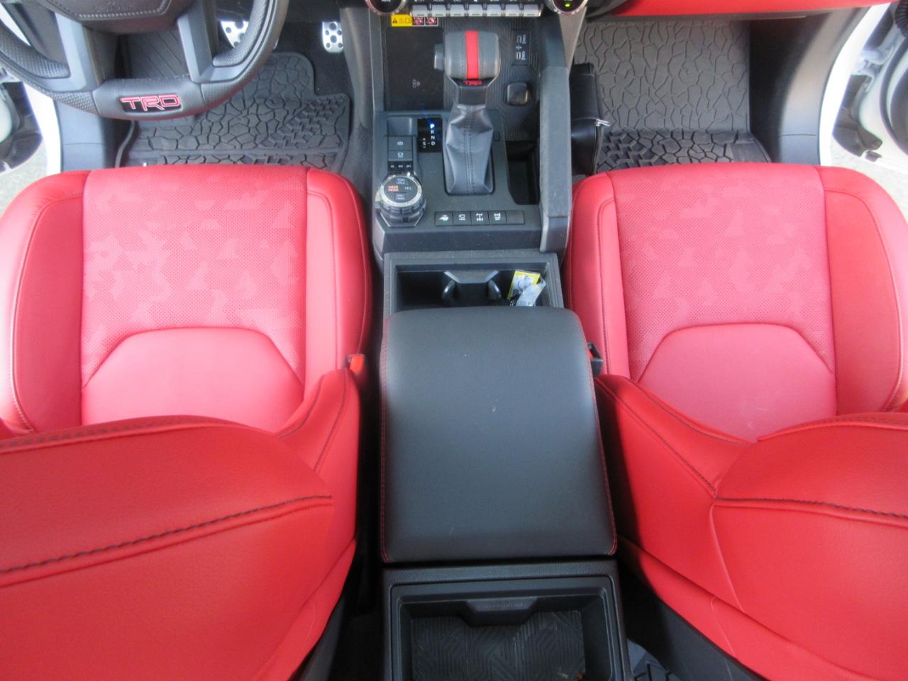 Toyota Tacoma 4WD  2026