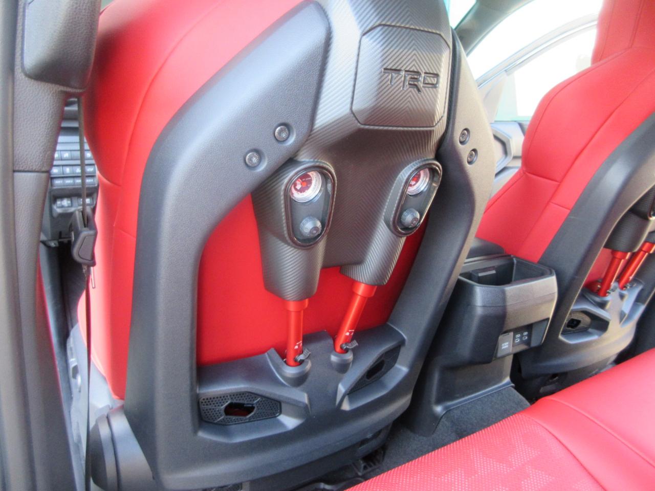 Toyota Tacoma 4WD  2026