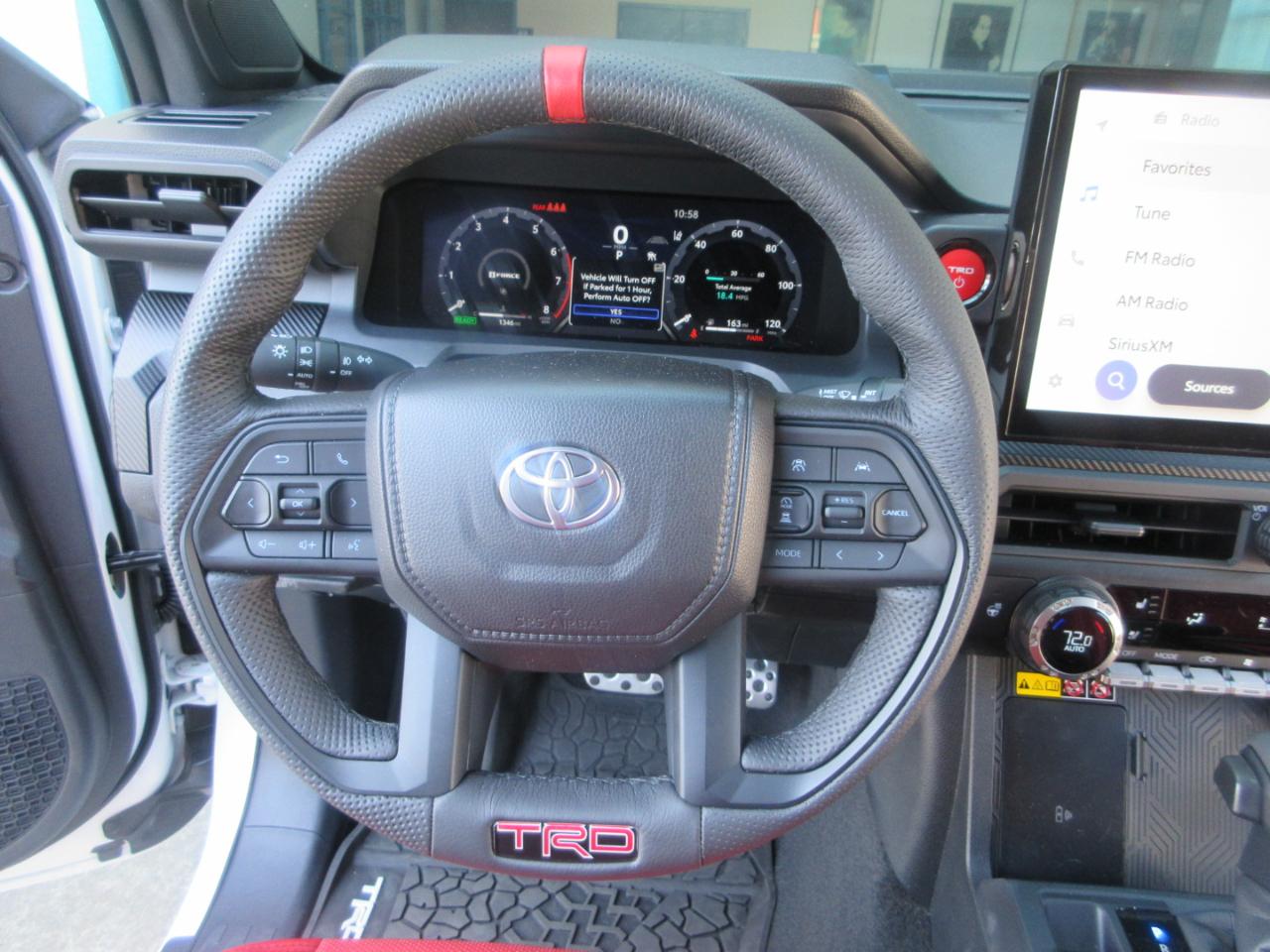 Toyota Tacoma 4WD  2026