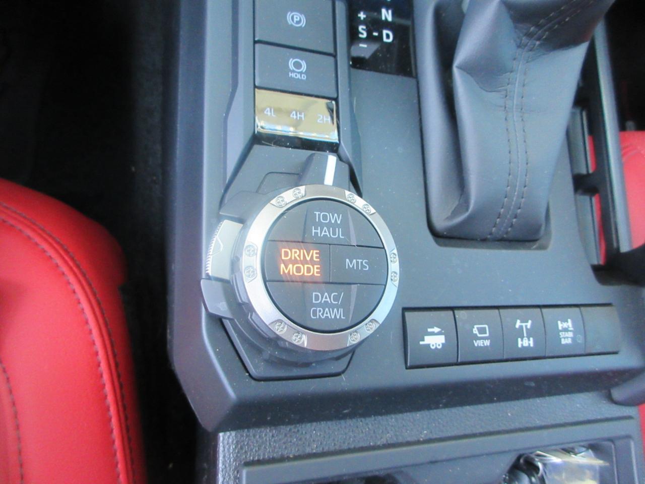 Toyota Tacoma 4WD  2026