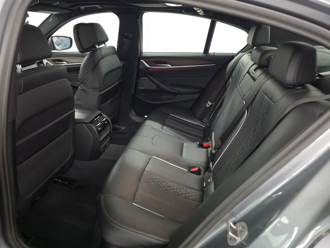 BMW 530i  2023