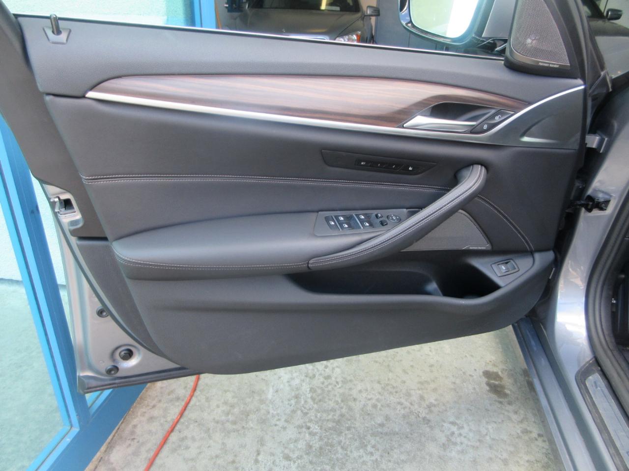 BMW 530i  2023