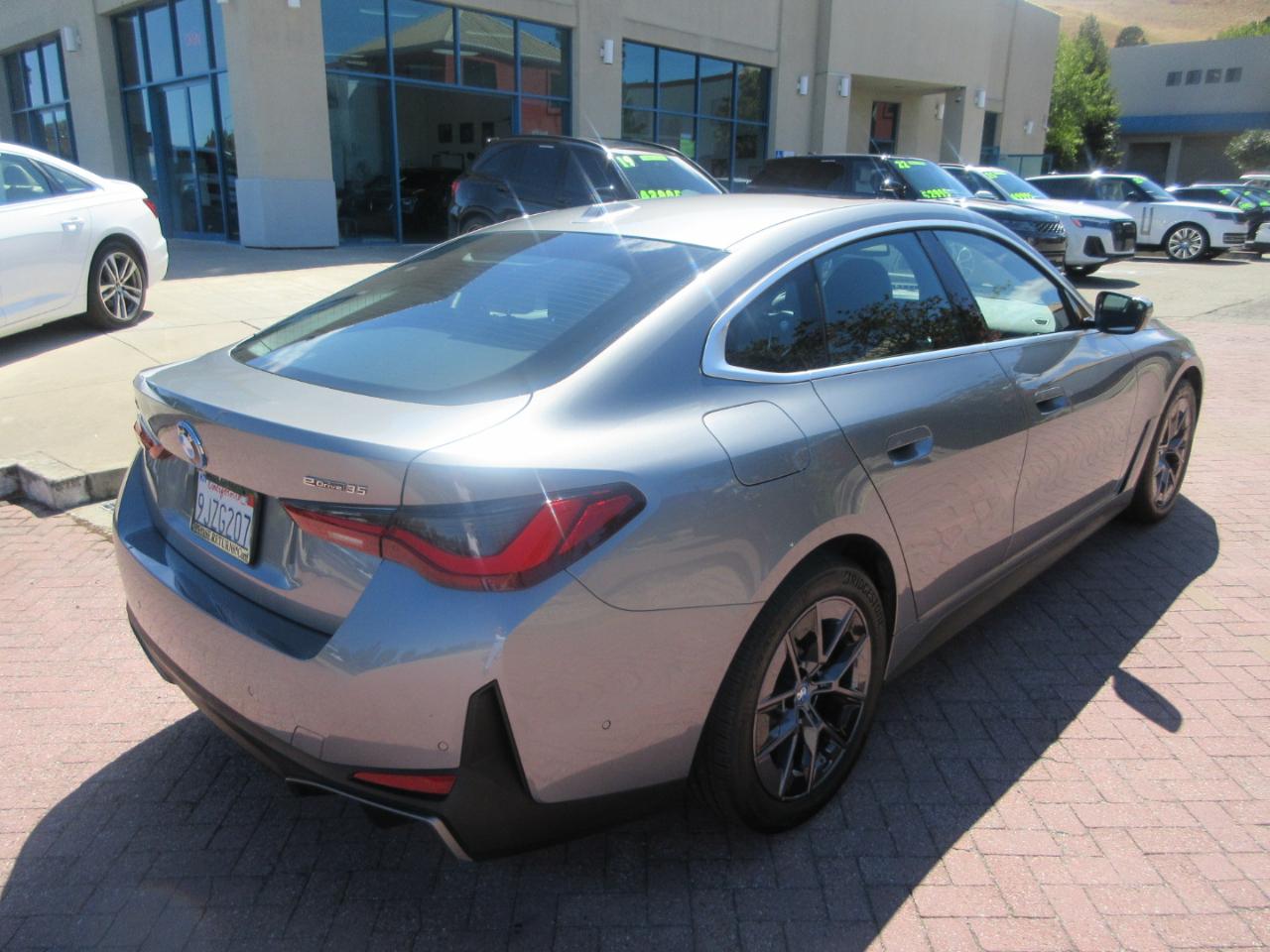 BMW i4  2024