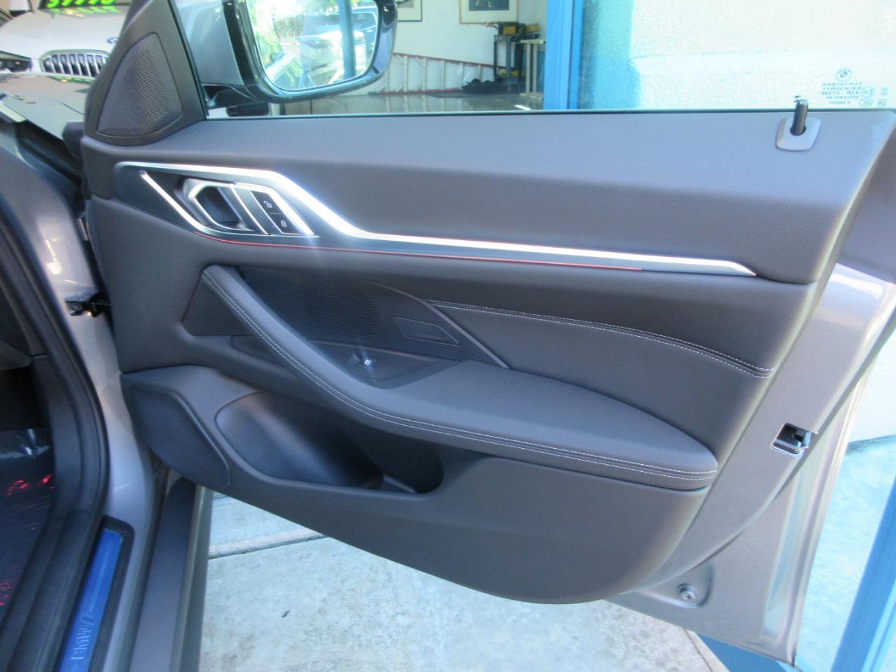 BMW i4  2024