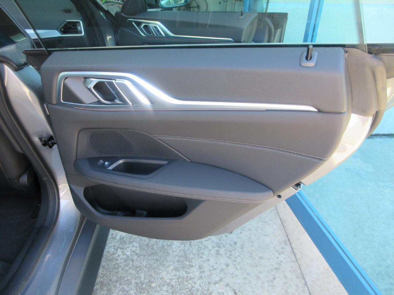 BMW i4  2024