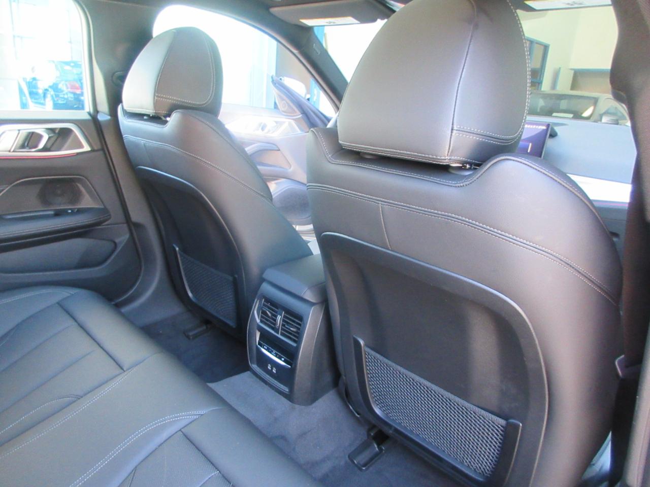 BMW i4  2024