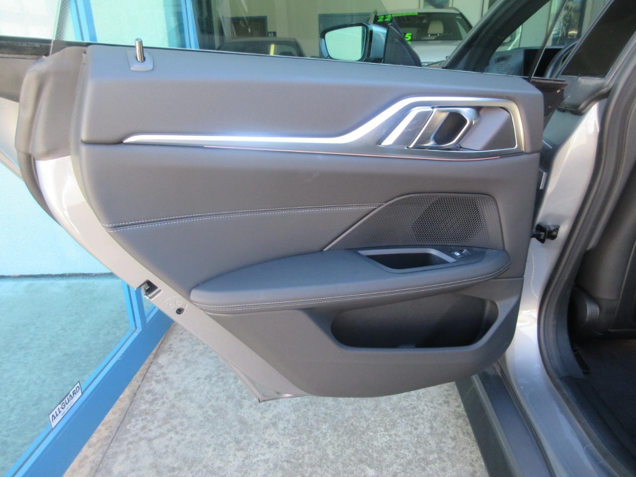 BMW i4  2024