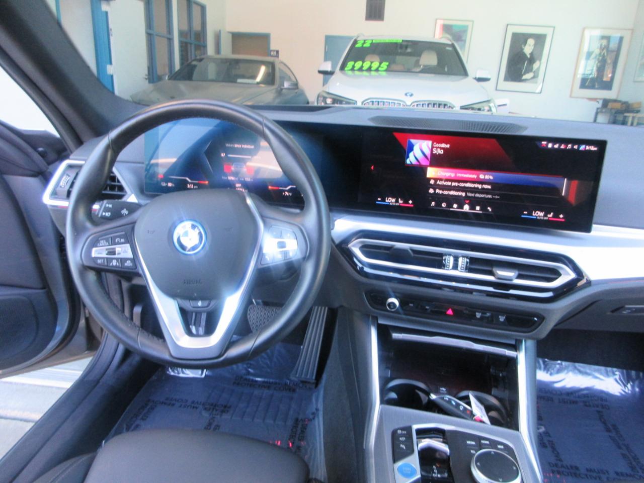 BMW i4  2024