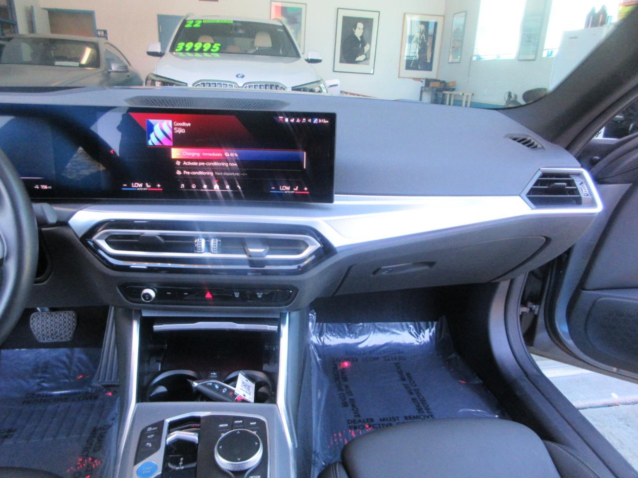 BMW i4  2024