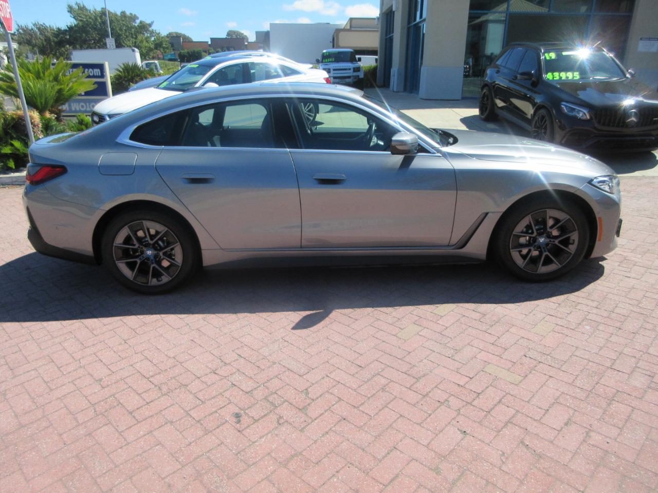 BMW i4  2024