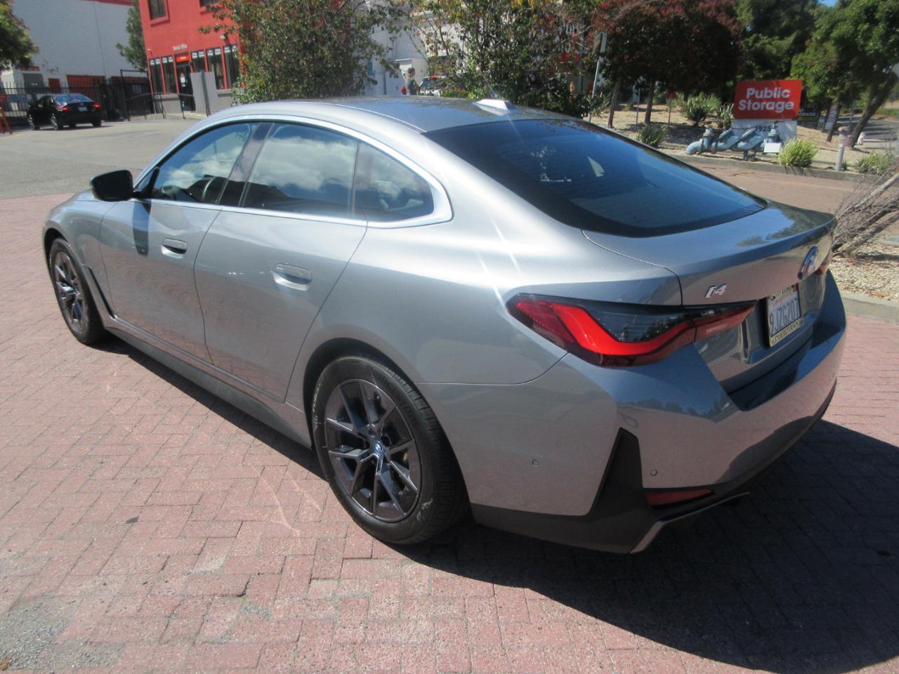 BMW i4  2024