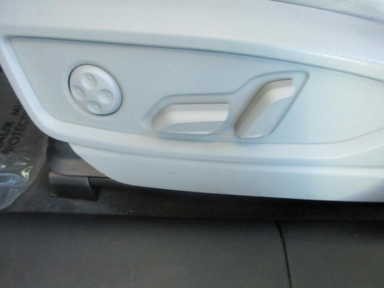 Audi Q5  2024
