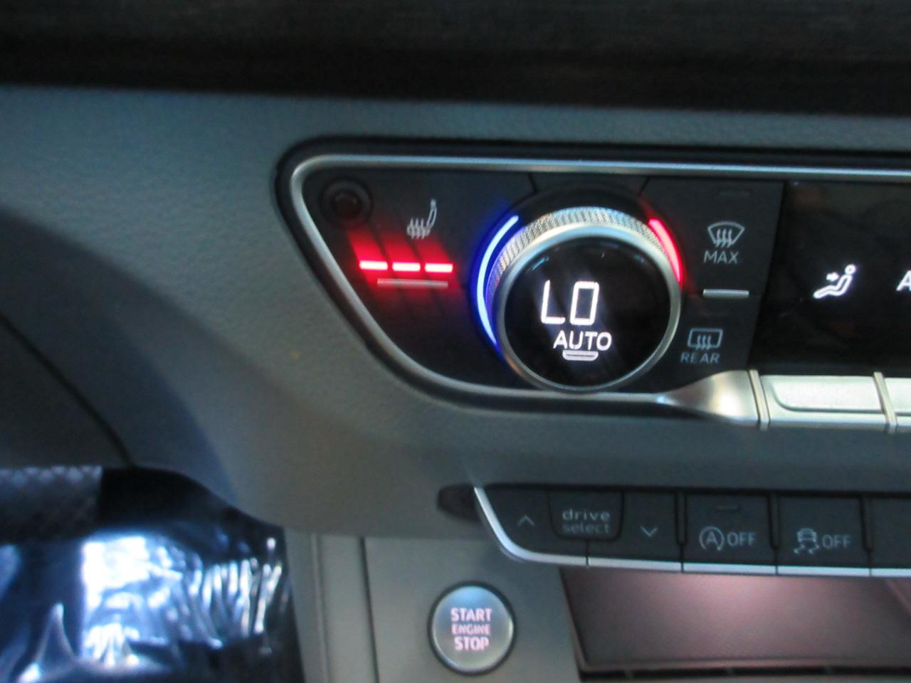 Audi Q5  2024