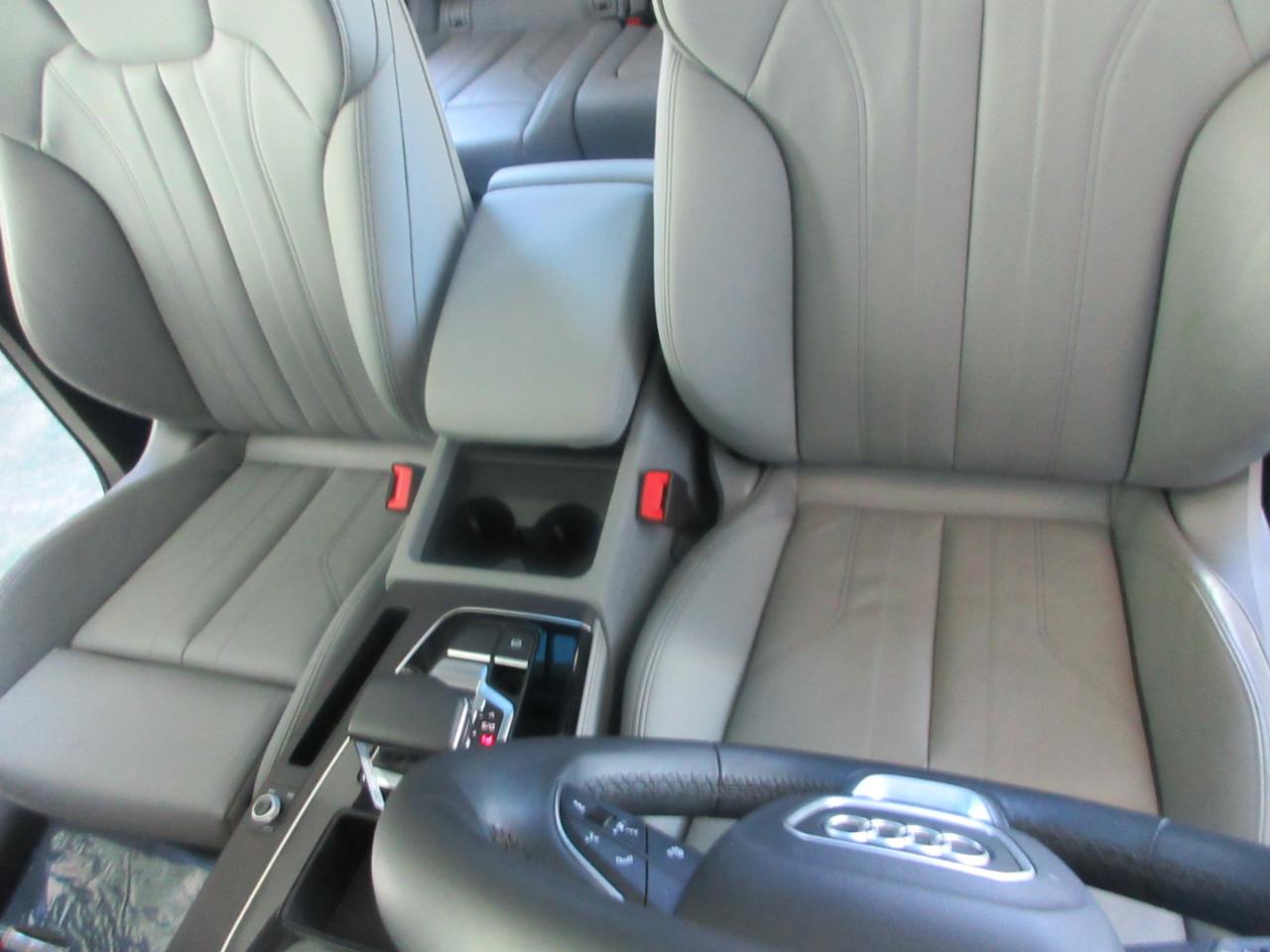 Audi Q5  2024