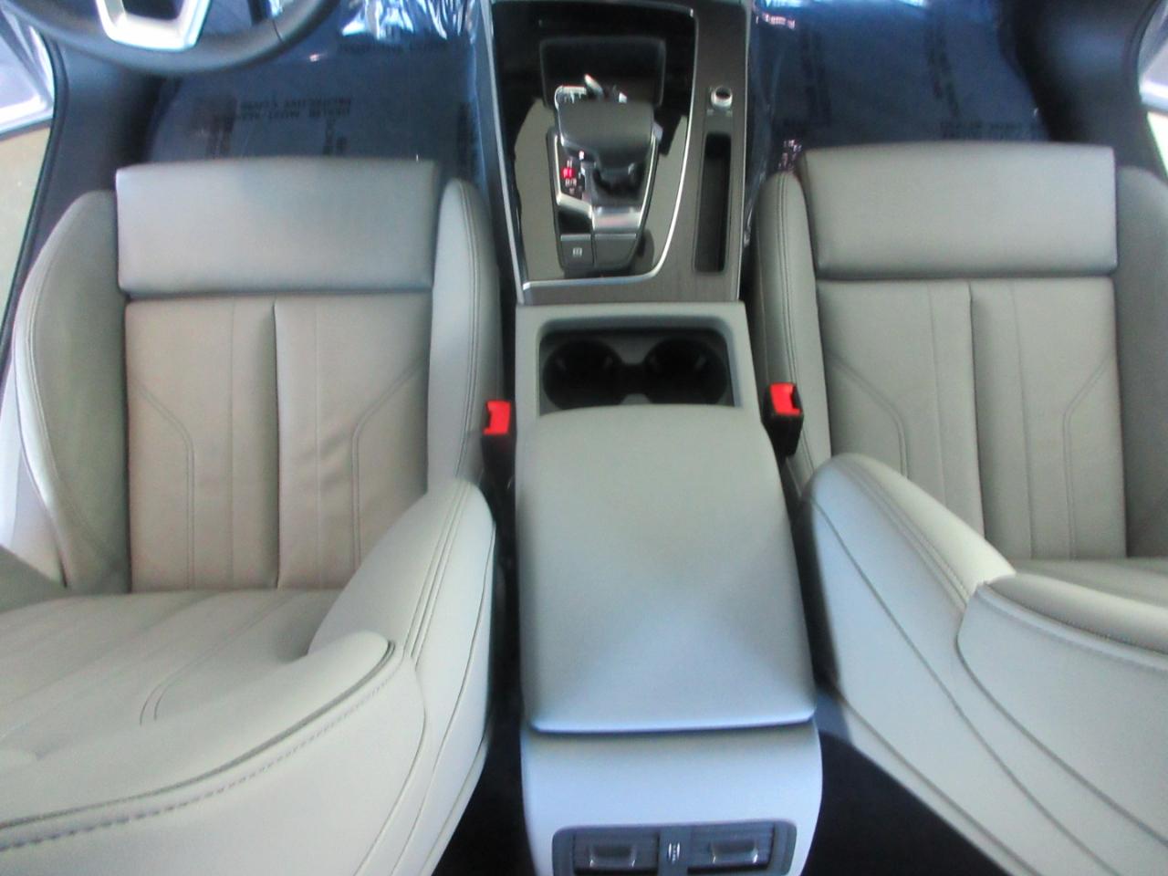 Audi Q5  2024