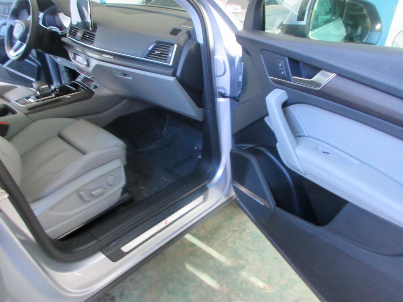 Audi Q5  2024