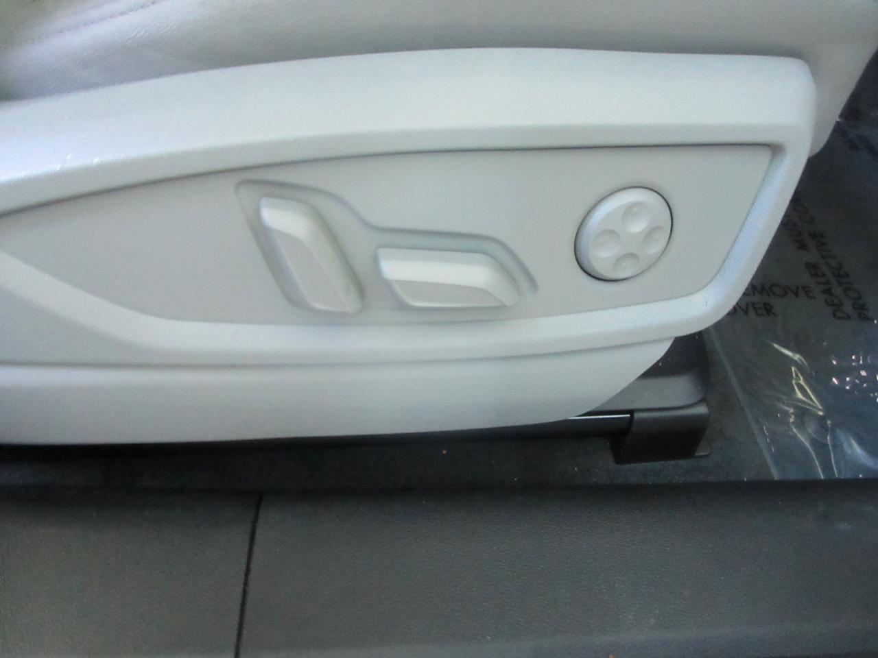 Audi Q5  2024