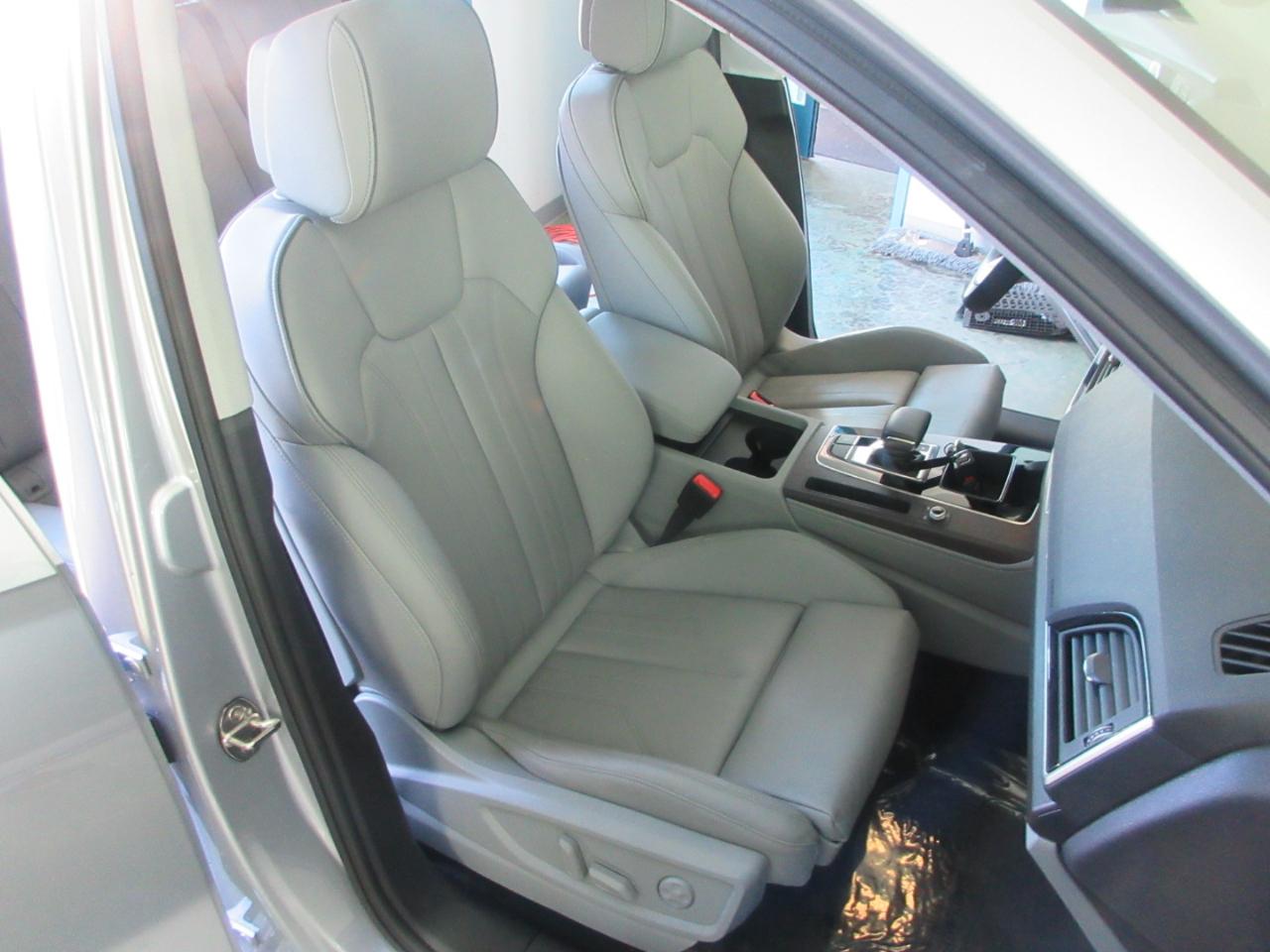 Audi Q5  2024