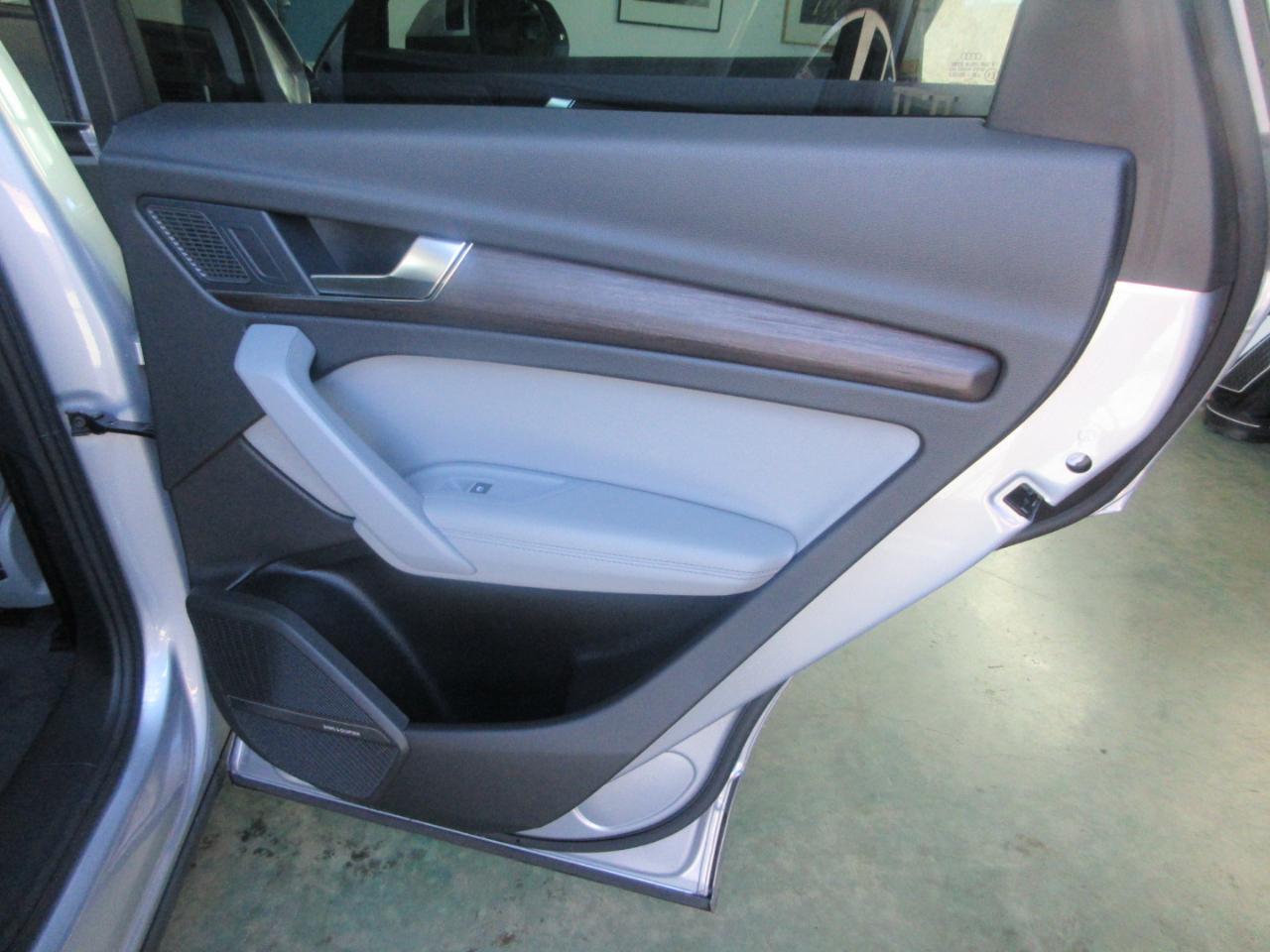 Audi Q5  2024