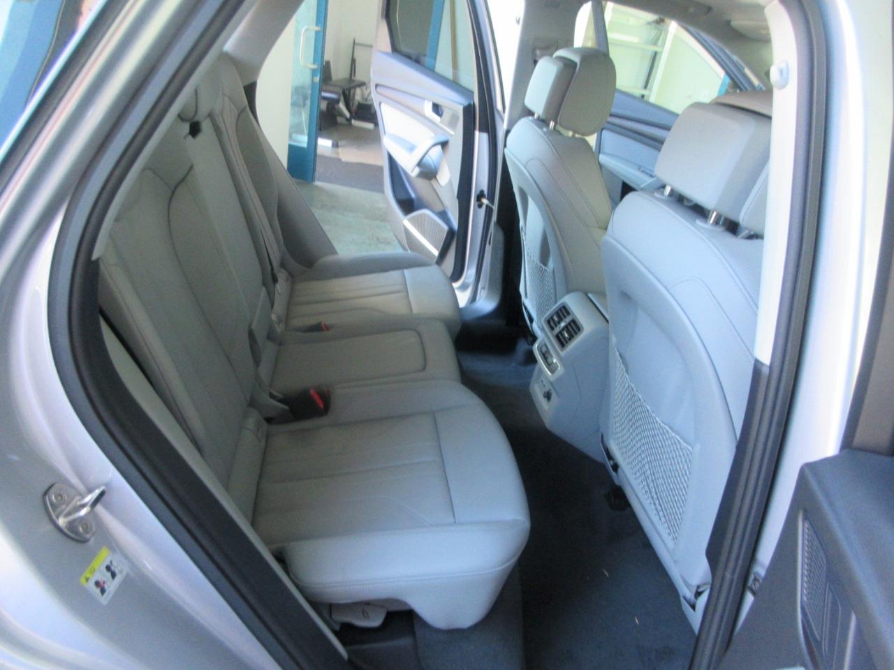 Audi Q5  2024