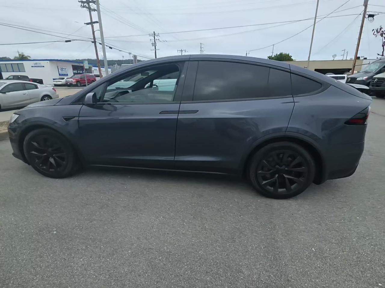 Tesla Model X AWD 2023