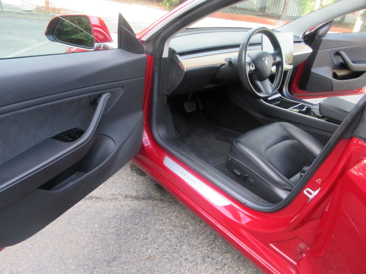 Tesla Model 3 Standard RWD 2017