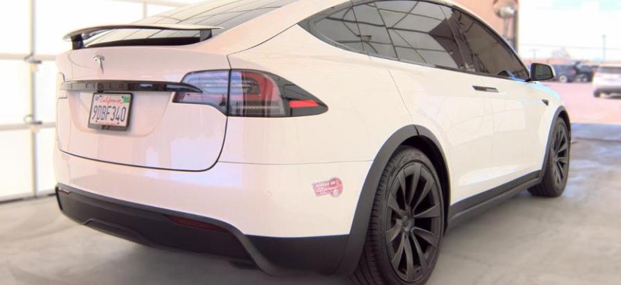 Tesla Model X AWD 2022