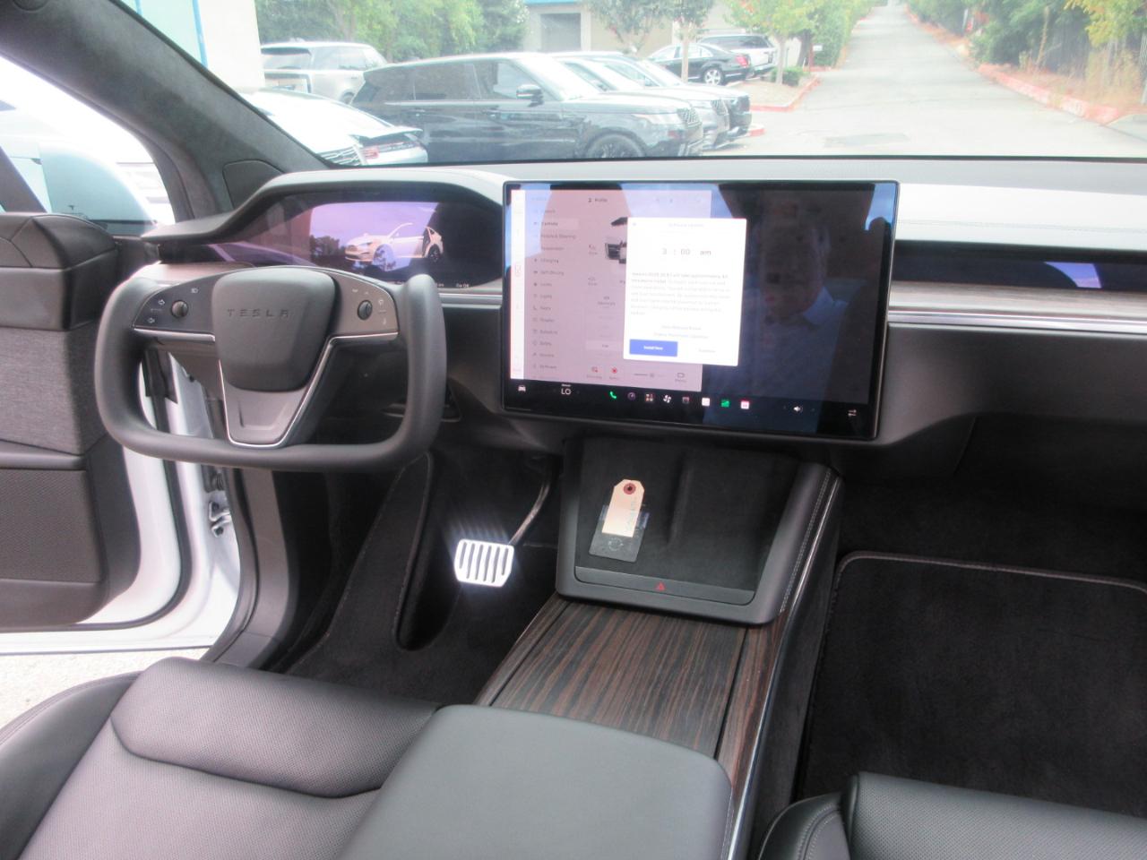 Tesla Model X  2022