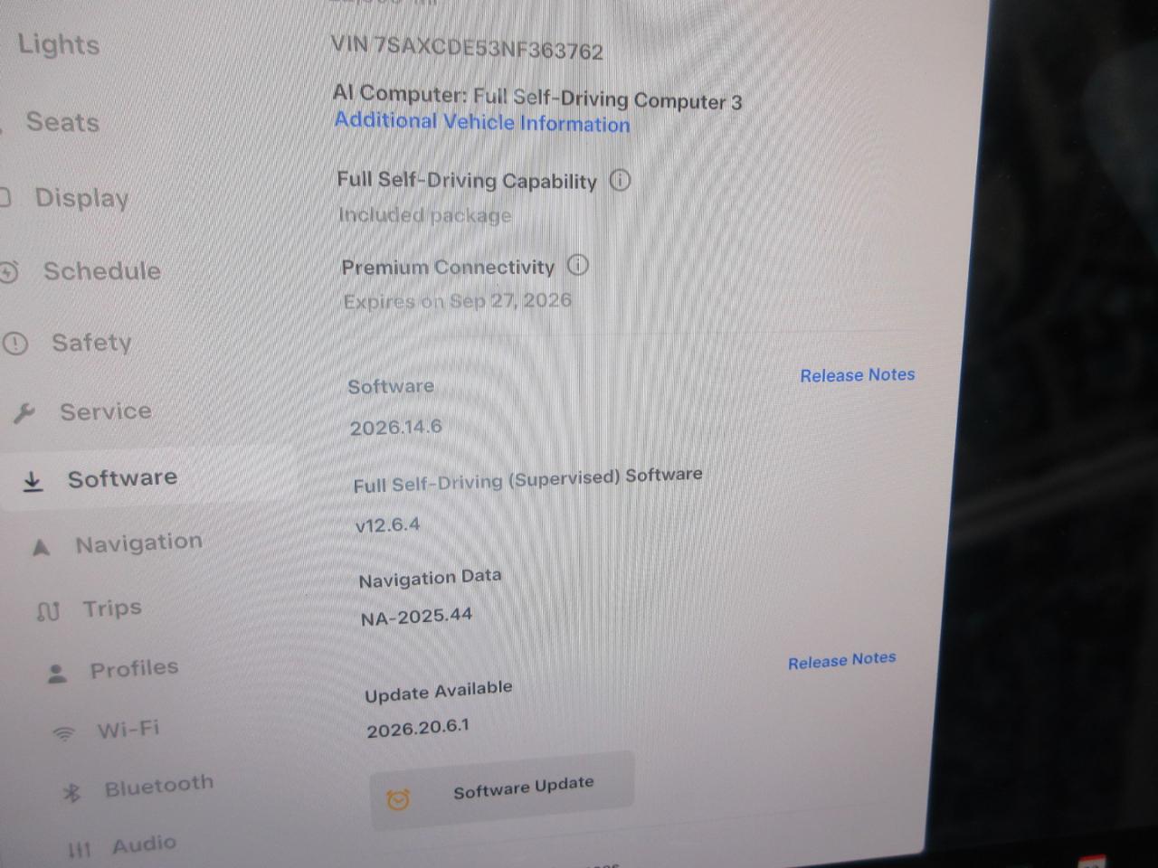 Tesla Model X  2022