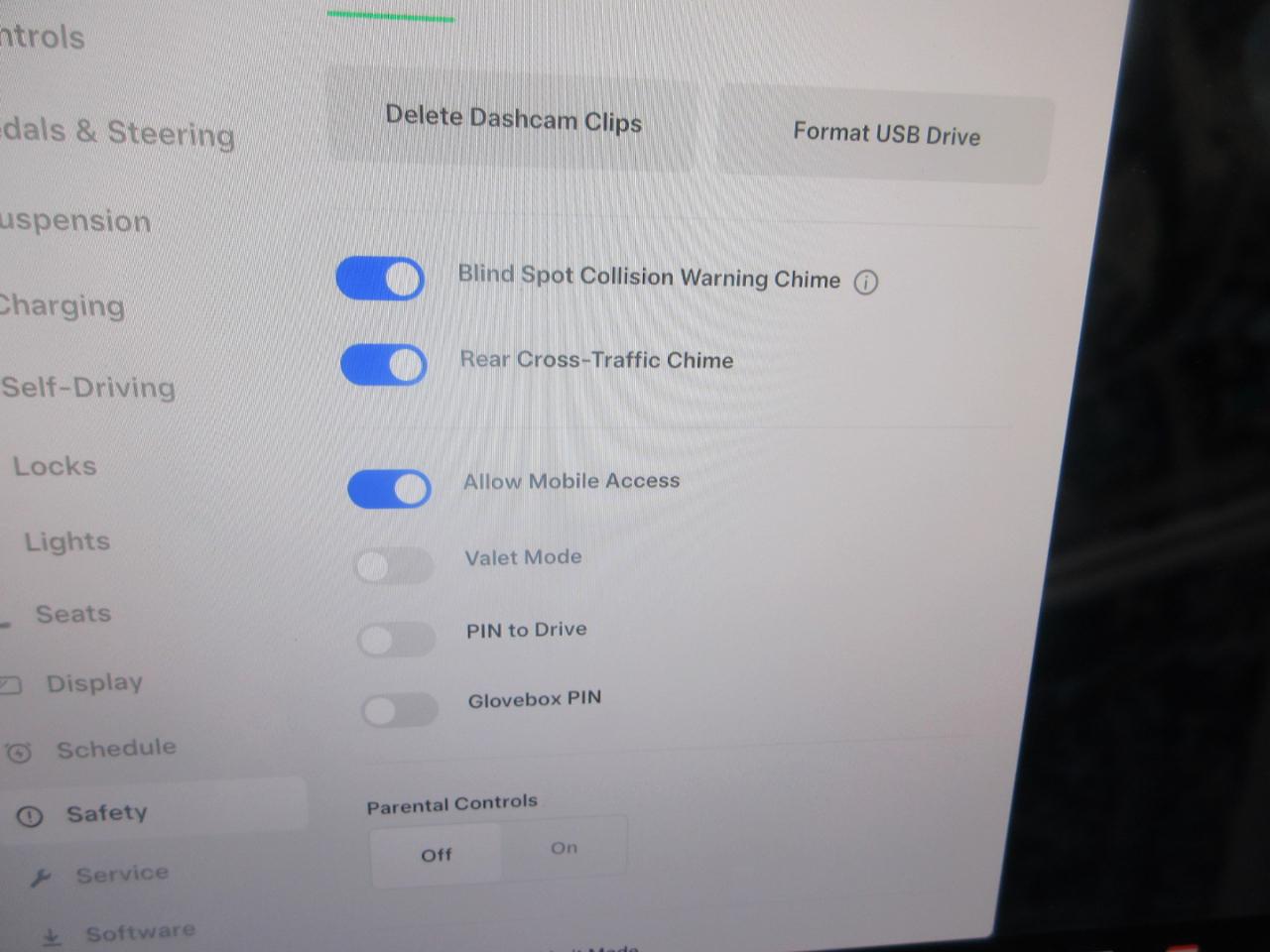 Tesla Model X  2022