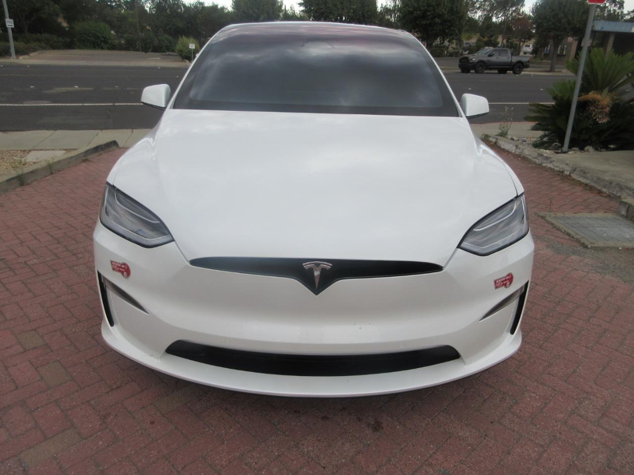Tesla Model X  2022