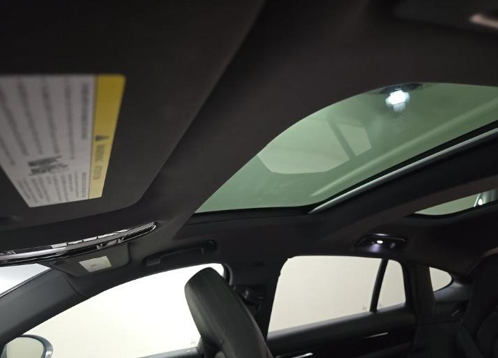 Porsche Panamera  2019