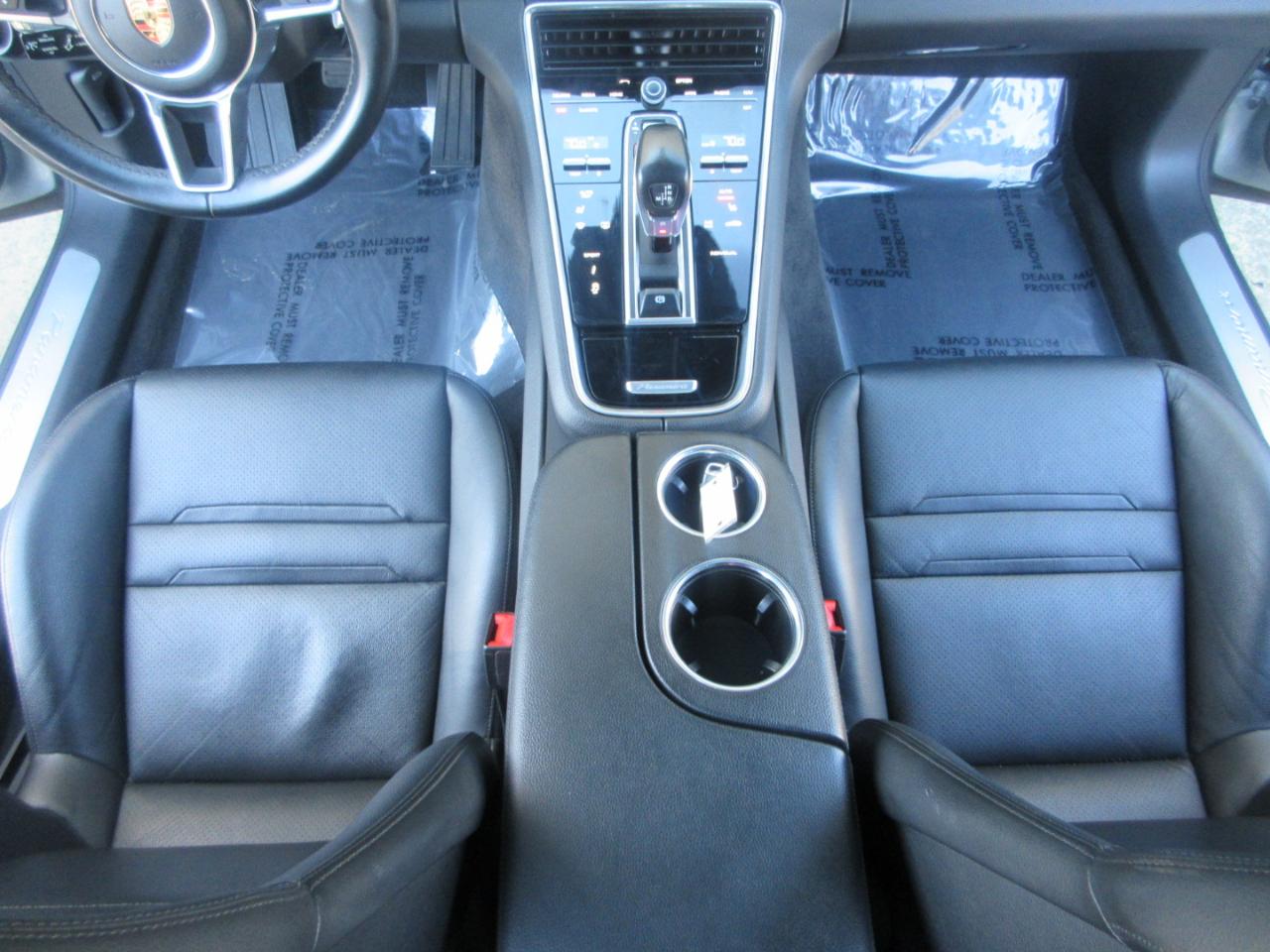 Porsche Panamera  2019