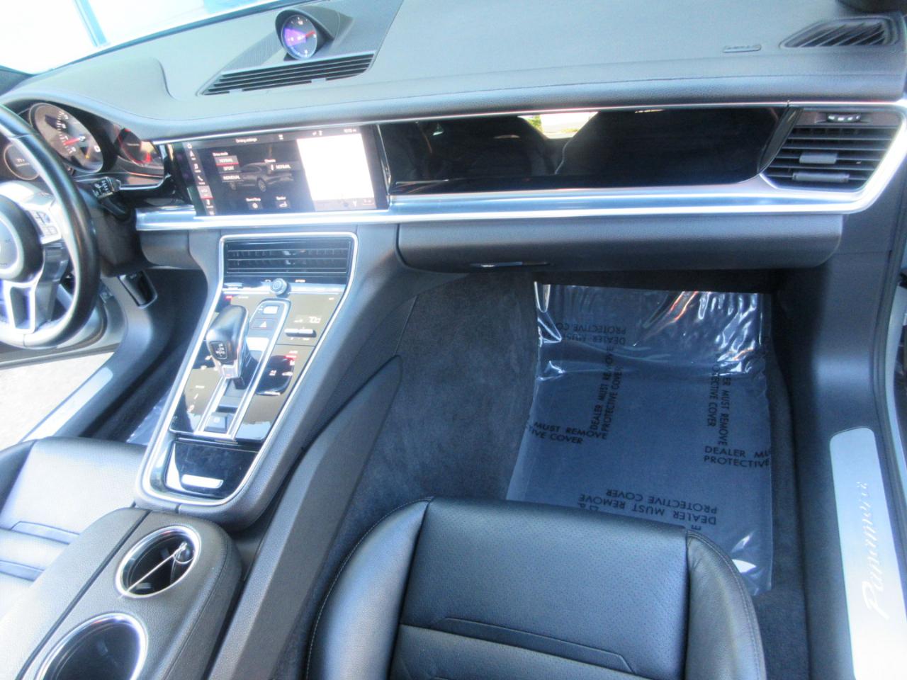 Porsche Panamera  2019